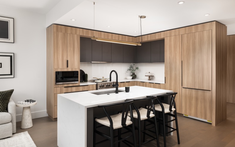 RESIDENCE FEATURES